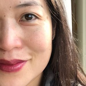 Meet your Posher, Lia